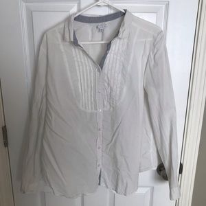 Long serve half button blouse